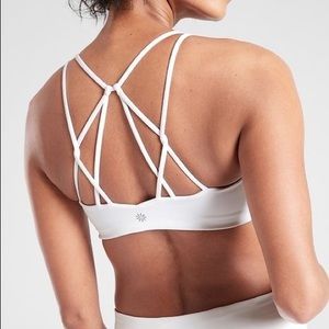 Athleta Breathe In Bra in Powervita